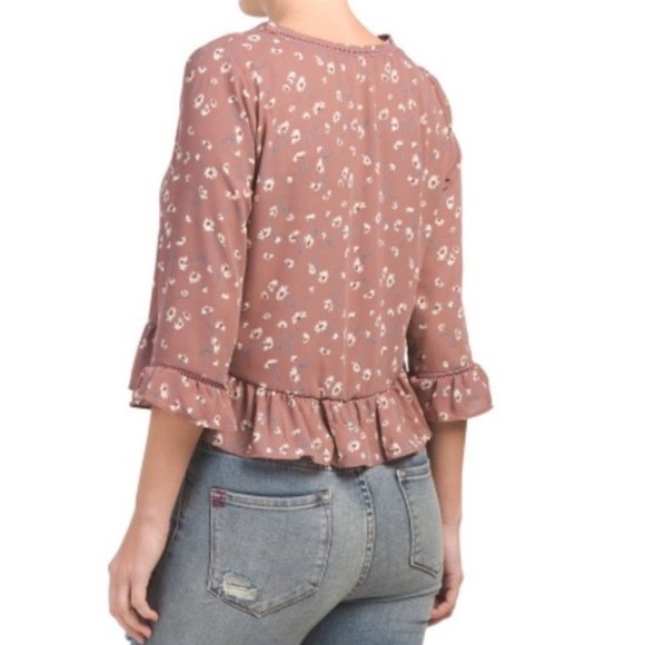 Sienna Sky Ruffle Hem Button V Neck Floral Blouse Medium - Picture 7 of 7